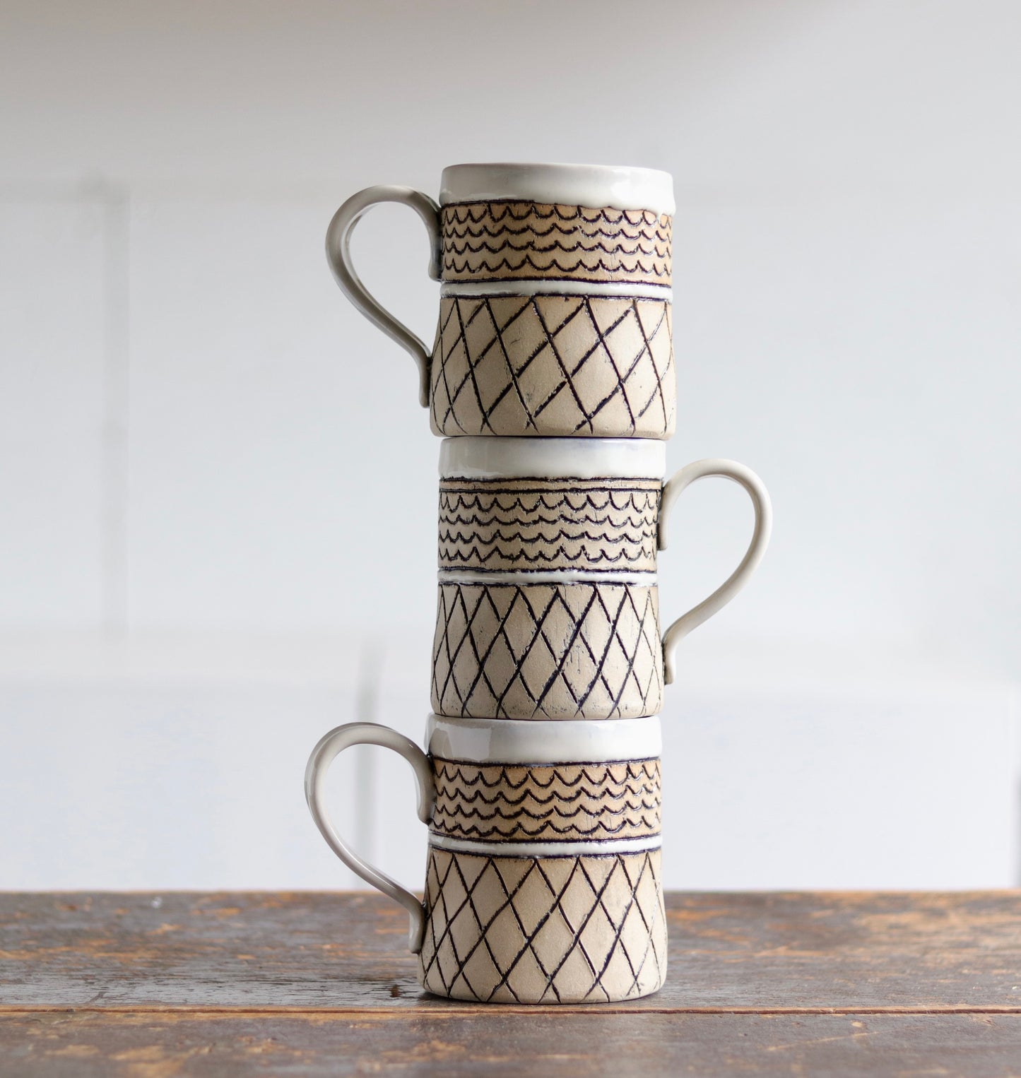 Mug - Keffiyeh - White w White Rim